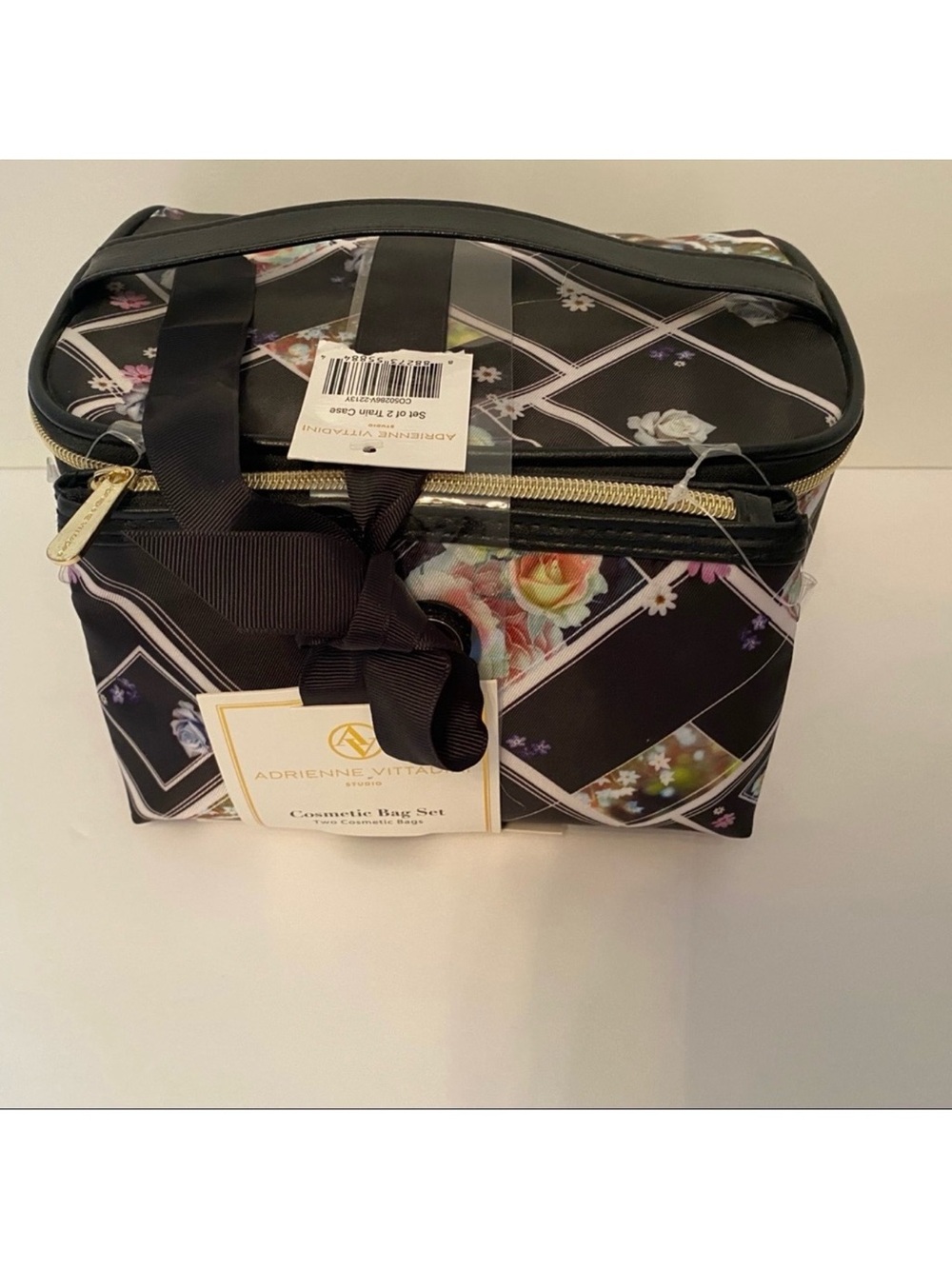 ADRIENNE VITTADINI COSMETIC BAG SET NEW 2 PC TWO PIECE BLACK WHITE FLORAL NWT